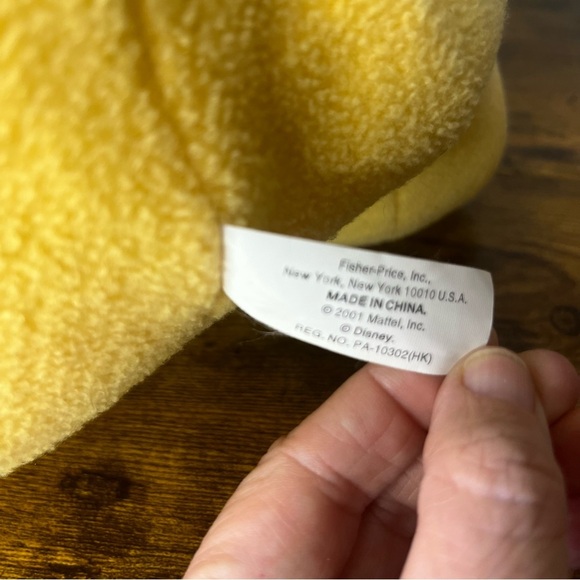 Vintage 2001 Fisher Price Disney Winnie The Pooh Lounging Plush 22” Tags On - Picture 7 of 11